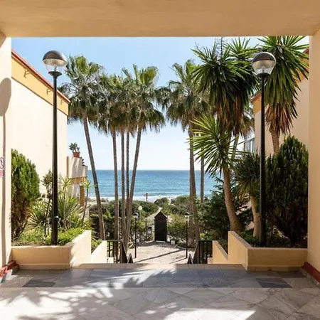 Appartamento Charming Apartment For Coastal Adventures *